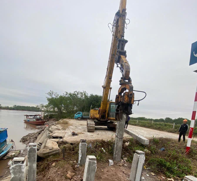 Thi công ép cọc bê tông tại công trình